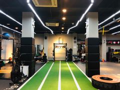 -Freedom Fitness私教健身俱乐部(徐虹北路店)