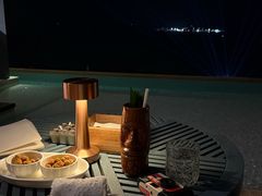 -瑰丽酒店·海吧·天际下午茶·现场DJ·天台酒吧