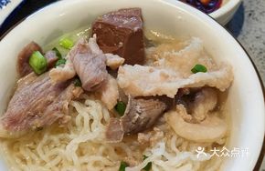 Signature Wangba Flower Rice Noodles