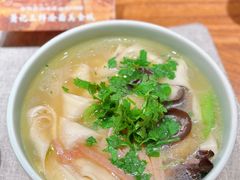 -萧记三鲜烩面(郑汴路店)