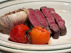 -MONICH牛排融合餐厅(和义大道购物中心店)