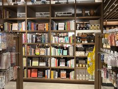 -茑屋书店(天目里店)