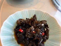 -莲餐厅·湖北菜·潜江小龙虾店(愚园路店)