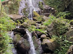 -藏龙百瀑风景区