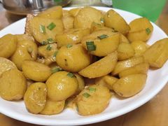 -芦茨金富饭庄·25年老字号·专做稻草鸡