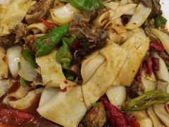 胡杨焖饼 酿皮-老许家正宗驴肉黄面胡羊焖饼·烧烤(名吃广场店)