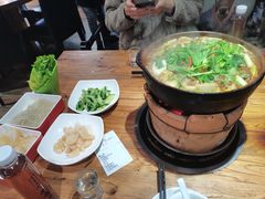 红焖羊腩煲-兄弟龙虾(胜太路总店)