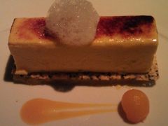 焦糖炖蛋-广州四季酒店·佰鲜汇·现代法餐