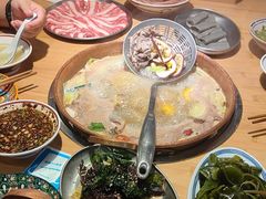 -洱火云南酸菜牛肉火锅(石景山当代商城店)