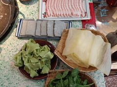 -鸿姐老火锅(疁城新天地店)