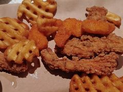 -必胜客(阿罗海店)