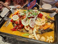 -里岛烤鱼(东港凯虹广场店)