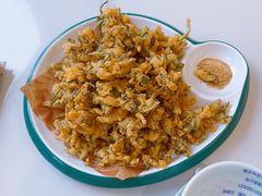 炸花椒芽-何适山庄 ·可团建(水长城P2停车场店)