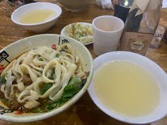 -任记七中刀削面(总店)