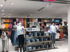 -优衣库(上海正大广场店)