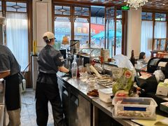 -秘密旅行Bonjour(黑金冠 江南西店)