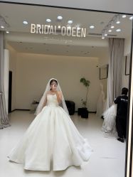 点击看大图 -Bridal Queen·婚纱女皇
