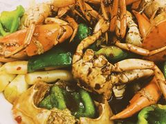 -臻鲜燕海鲜融合餐厅(金陵style店)