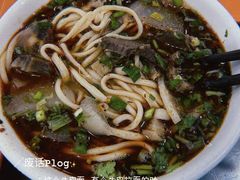 -牛一嘴·兰州牛肉面·大盘鸡(财富中心店)