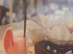 -穹六人间 people 6(岳阳路店)