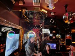 -温莎KTV(珠江路店)