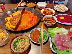 -萍姐火锅·公路夜市(武汉首店)