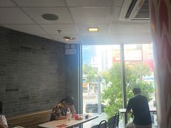 -麦当劳(中山大道中店)