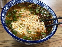 -陇上全荟兰州传统牛肉面(延吉路店)