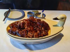 -八府香鸭·啫啫煲(华山路店)