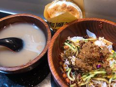 招牌肉酱凉皮-西北杂粮筐手工面凉皮(来福士店)