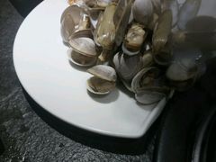 -马路边上·小海鲜烧烤(八一路店)