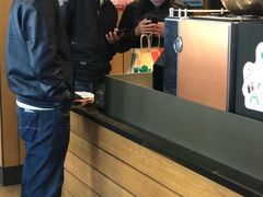 -星巴克(红房子店)