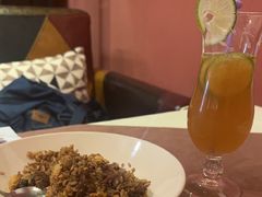 -意卡菲·欢乐聚会餐厅(华侨店)