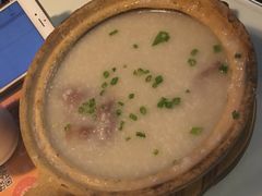 -新大咀港式茶餐厅(宝山万达店)
