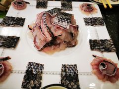 -景明轩•养生酸汤鱼火锅 云贵鲜菌 现舂野果酸汤(王寨小区店)