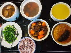 -臻康乃馨月子中心(凯宾斯基店)