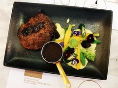 -张爱施法式西餐厅(汉街店)