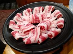 -唯成•韩国炭火烤肉 유성고기