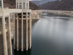 -胡佛水坝