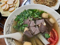 -牛小隆牛肉面馆(四牌楼店)