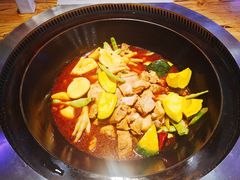 -山河屯铁锅炖(哈西站店)