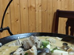 -农家土菜老煨锅(木鱼镇店)