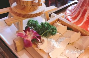 Intoxicated Stone-Milled Tofu Pudding