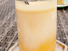 -UNI UNI(环亚凯瑟琳店)