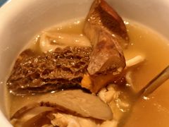 -一坐一忘云南菜(嘉里中心店)