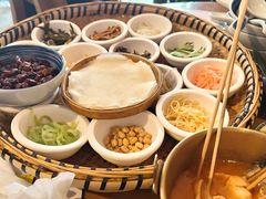 -包整·丝娃娃(一览甲秀楼风景店)