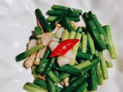 -贝勒爷·酥不腻烤鸭