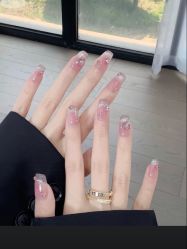 -赢韵美甲美睫瑞士净斑中心