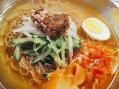 -金一味烤肉餐厅(新首尔旗舰店)