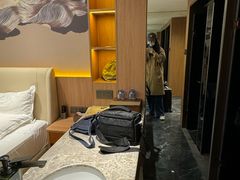 -爱舍海岸酒店(香港中路五四广场店)